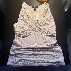 White House Black Market Top (Size M)